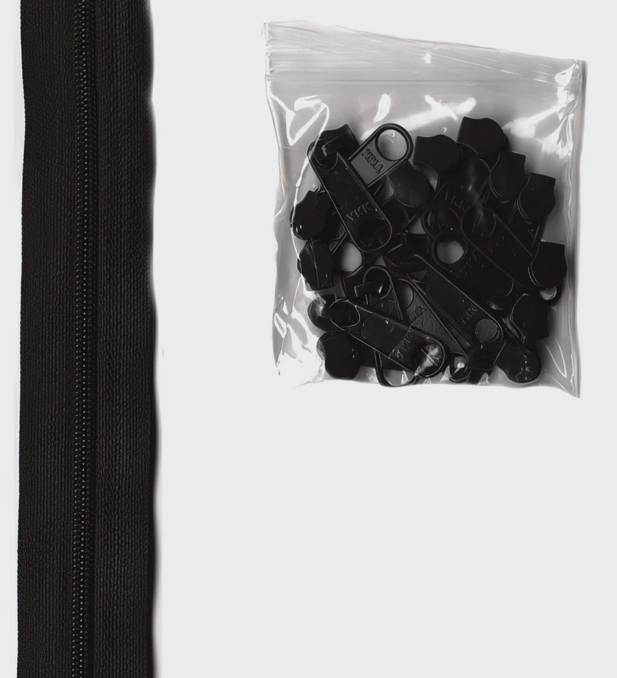 4 yards of 16mm #4.5 zipper chain and 16 Extra-Large Coordinated Pulls Black