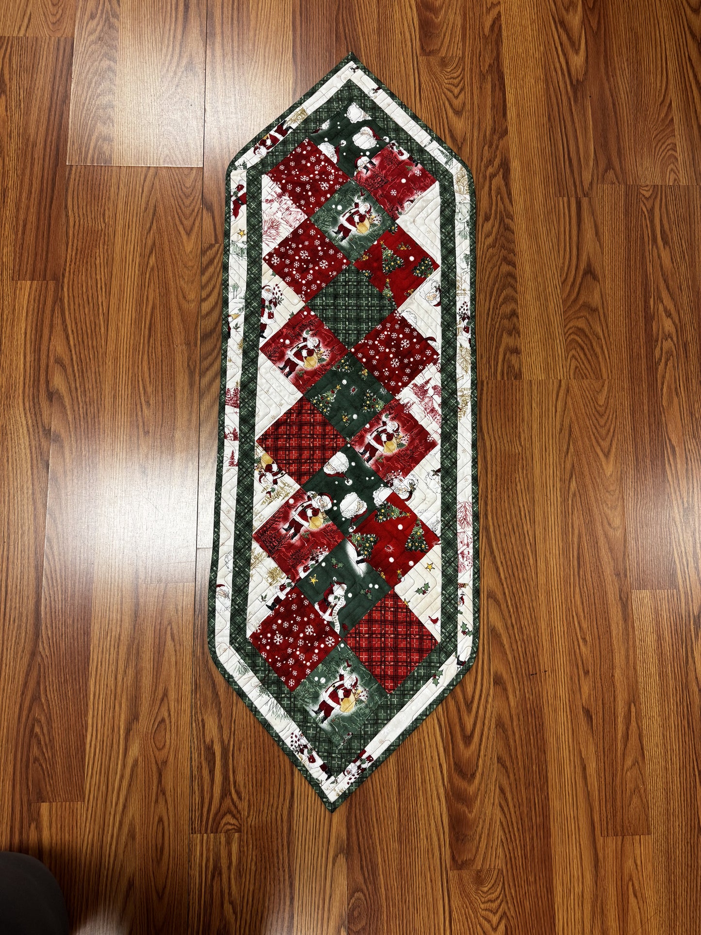 The Jolly North Charmed Runner Kit