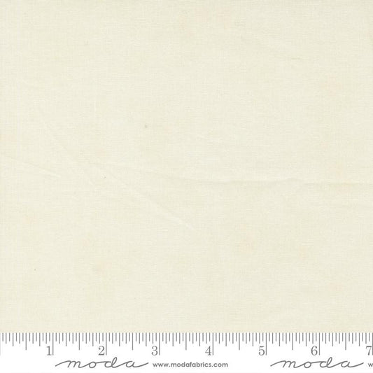 44019-80 3 Sisters Solids Ecru