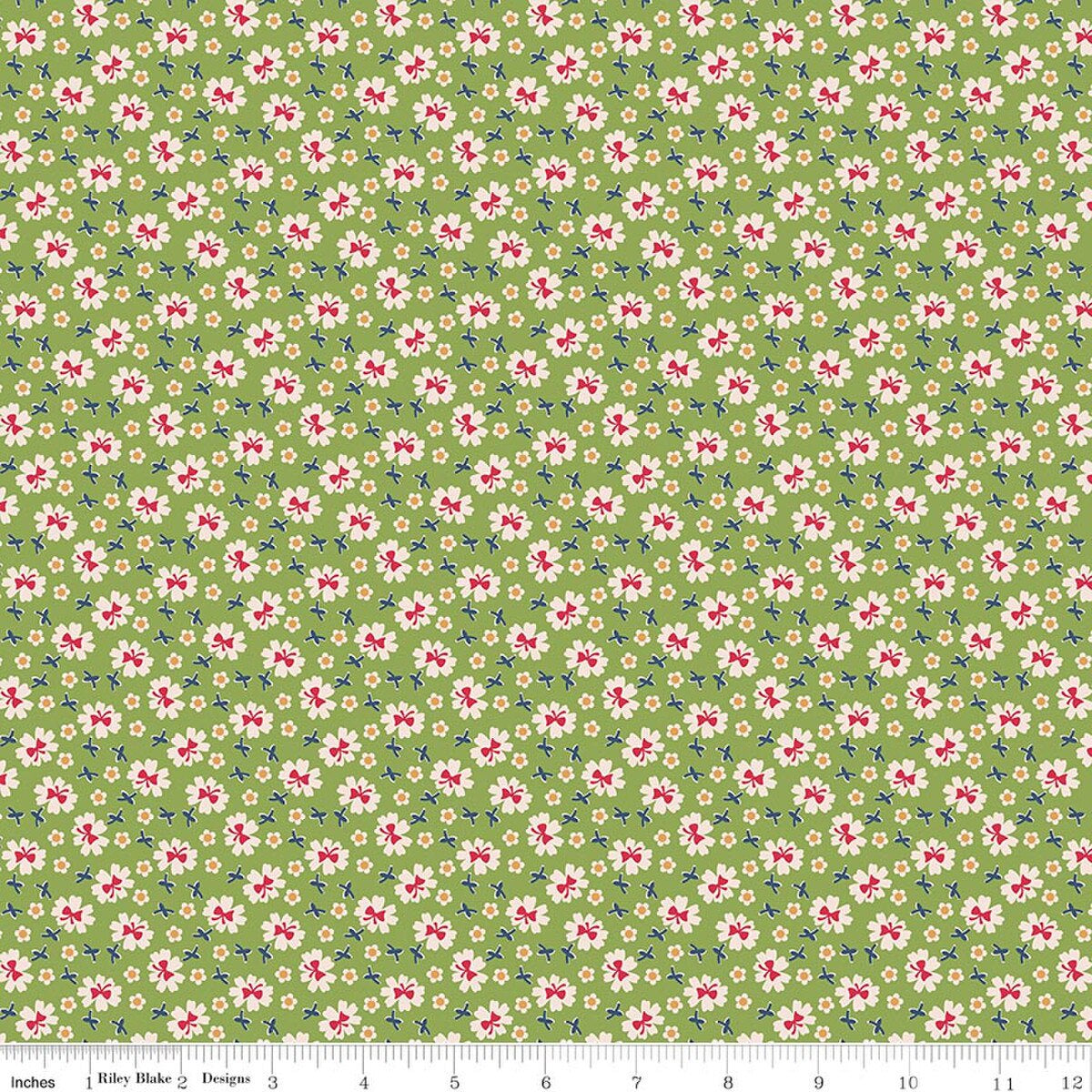C17166 Thyme White flowers pink bows Farmer's Daughter