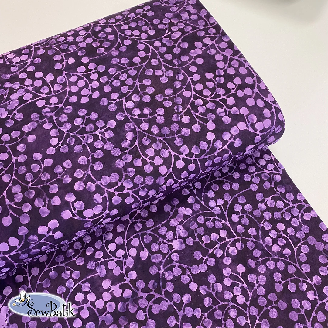 10802-2335 Wide Batik Gardenista Vine Barolo