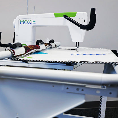 HQ Moxie 15 w/ Frame