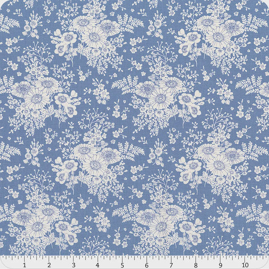 100663 Isolde Cornflower Tilda Something Blue