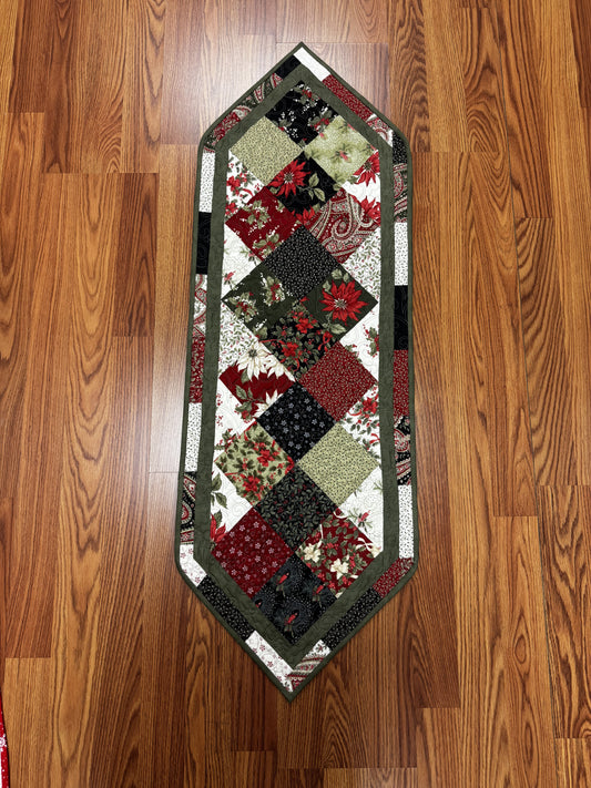 Candlelight Christmas Charmed Runner Kit